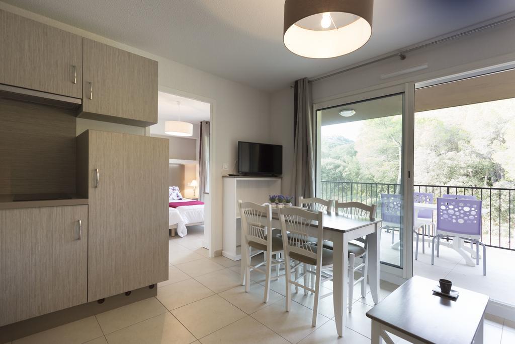 Residhotel Residence Pont Du Gard Remoulins Exteriér fotografie